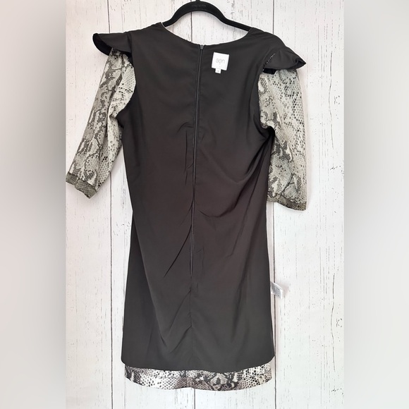 Sen Women’s Snakeskin Print Mini Dress 3/4 Sleeves Size S - Picture 6 of 9